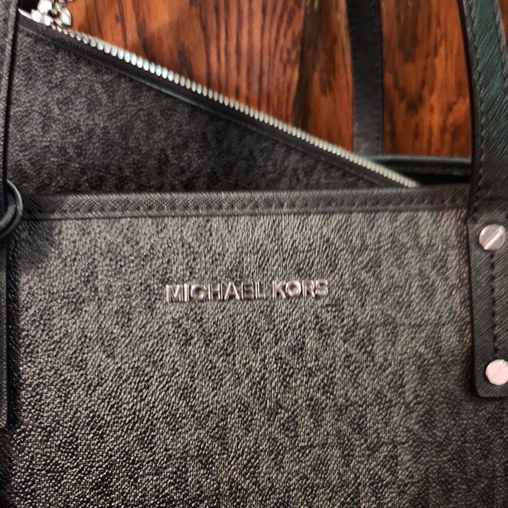 SAVED for firstdownkicks: Michael kors Black & Gray Signature Print Tote - Picture 5 of 12